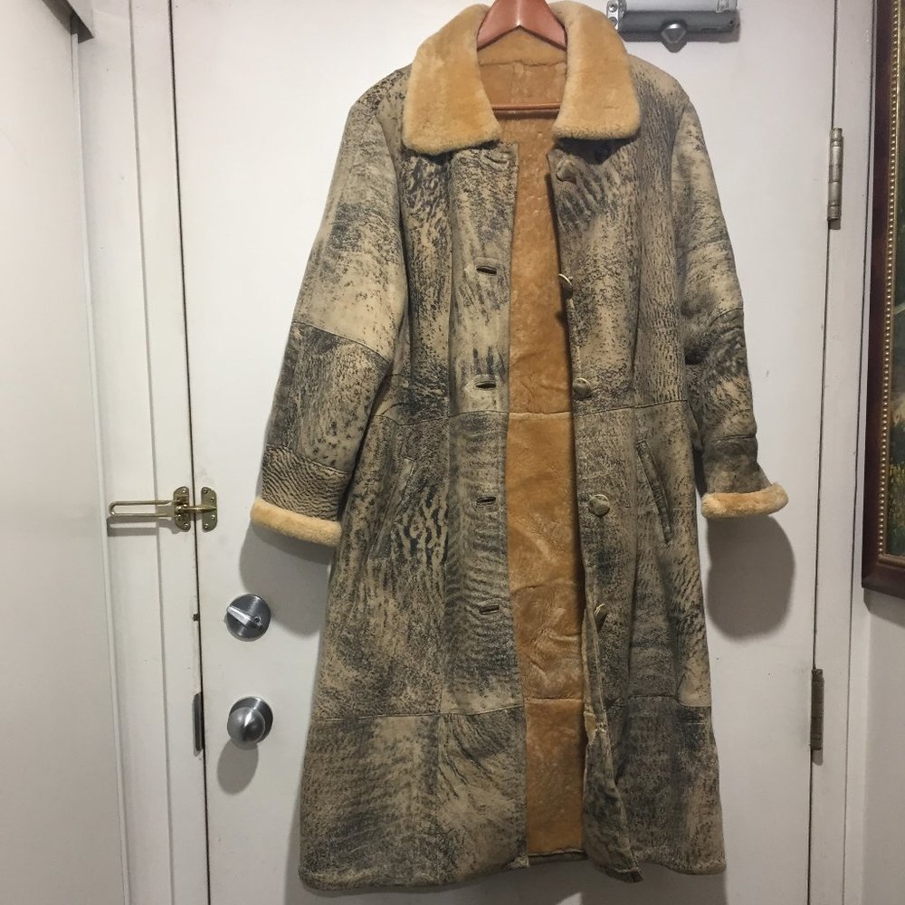 Women's Tan Leather Jacket - Picture 2 of 13